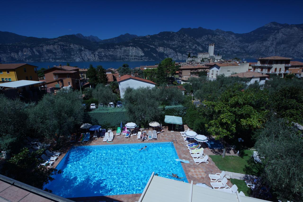 Hotel Alpi Malcesine Buitenkant foto