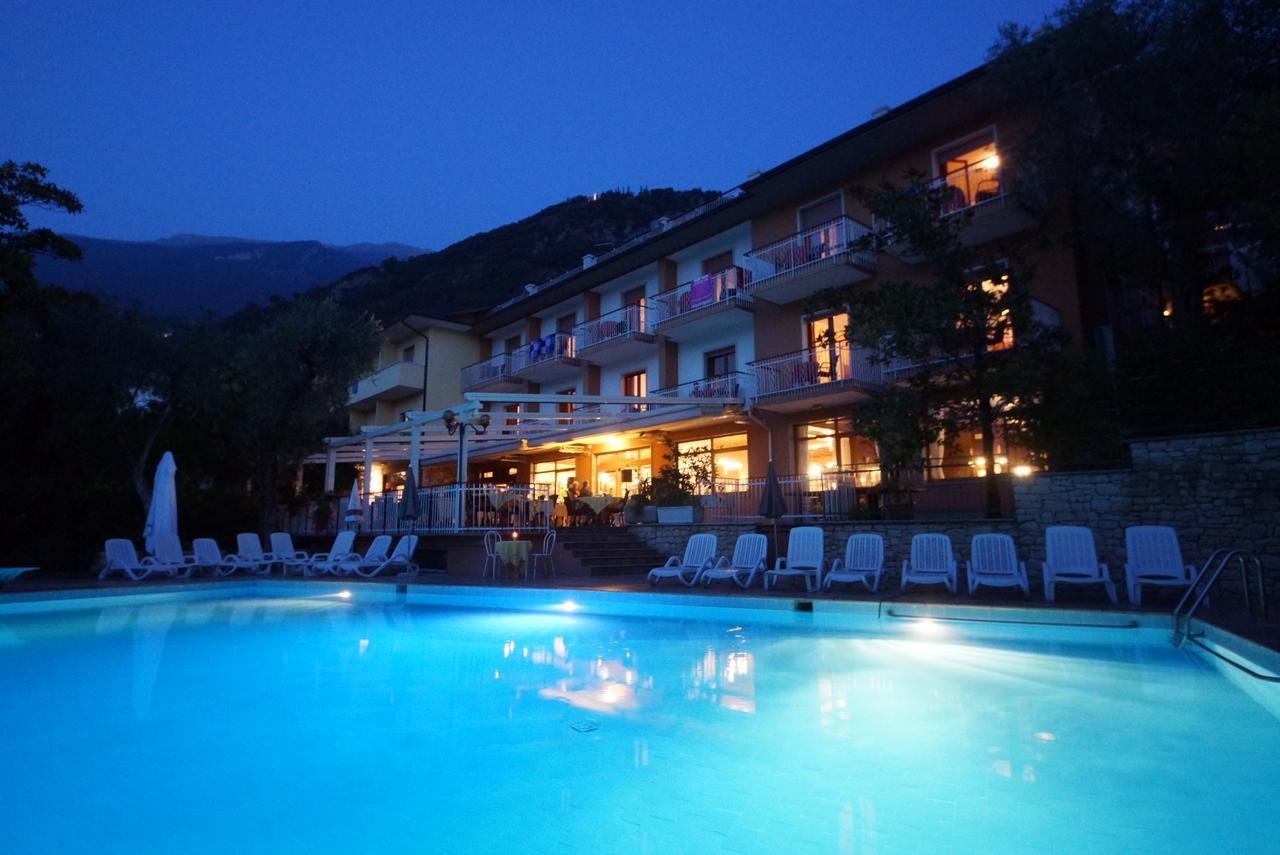 Hotel Alpi Malcesine Buitenkant foto